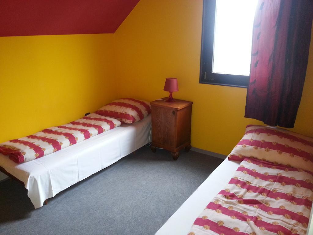 Nádor Apartman Apartamento Balatonlelle Habitación foto